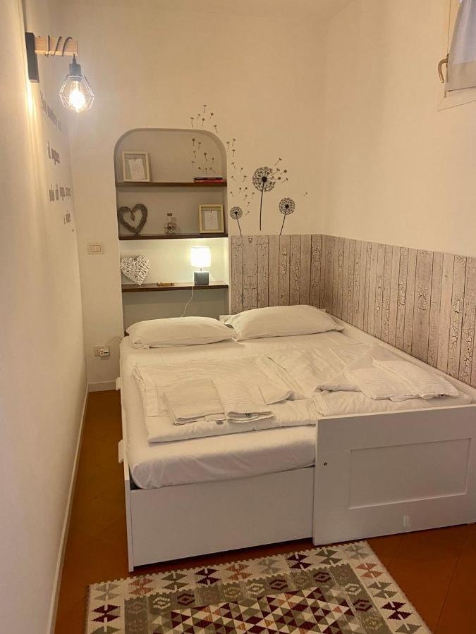 شقة Casa Peppa لاتيزي المظهر الخارجي الصورة